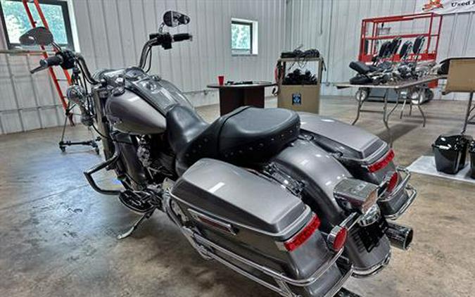 2016 Harley-Davidson Road King®