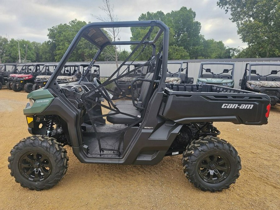 2025 Can-Am Defender DPS HD10