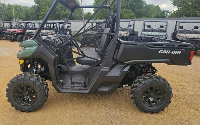 2025 Can-Am Defender DPS HD10