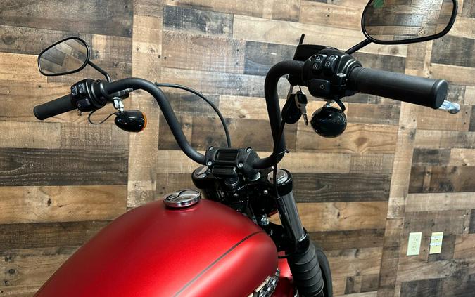 2019 Harley-Davidson Street Bob Wicked Red Denim FXBB