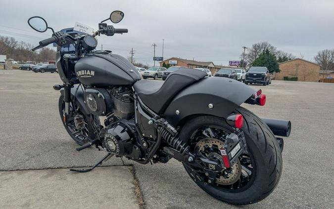 2025 Indian Motorcycle® Sport Chief Black Smoke