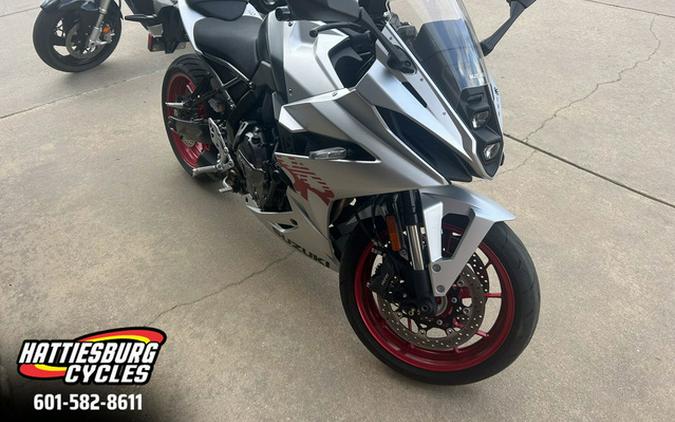 2024 Suzuki GSX 8R