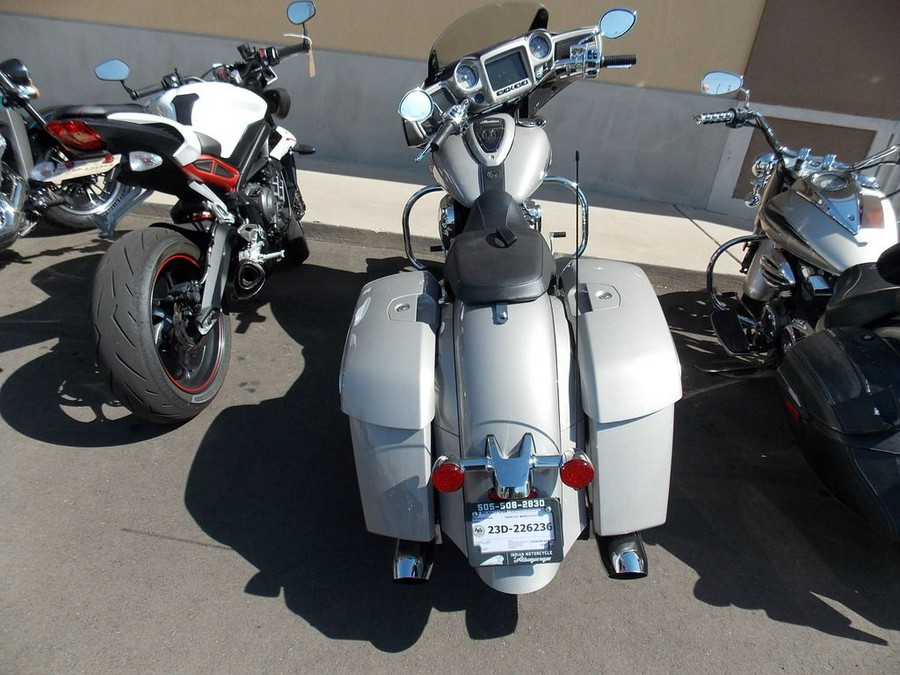 2022 Indian Motorcycle® Chieftain® Limited Silver Quartz Metallic