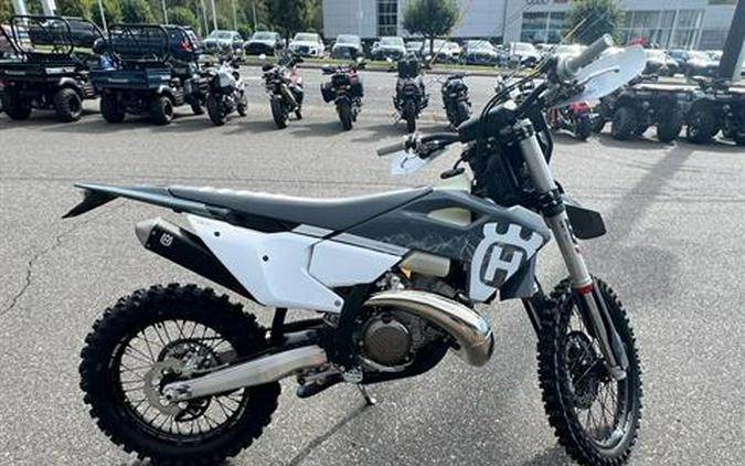 2024 Husqvarna TE 300 Pro