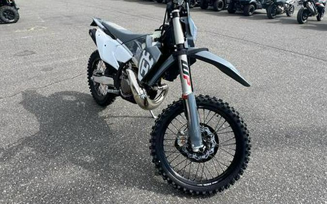 2024 Husqvarna TE 300 Pro