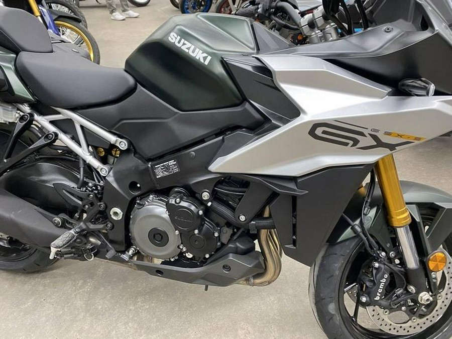 2024 Suzuki GSX-S1000GX Plus