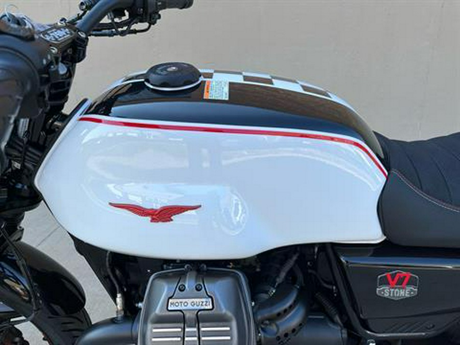 2024 Moto Guzzi V7 Stone Ten