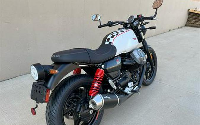 2024 Moto Guzzi V7 Stone Ten