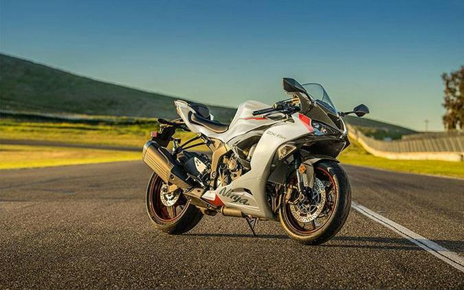 2025 Kawasaki NINJA ZX-6R ABS ABS