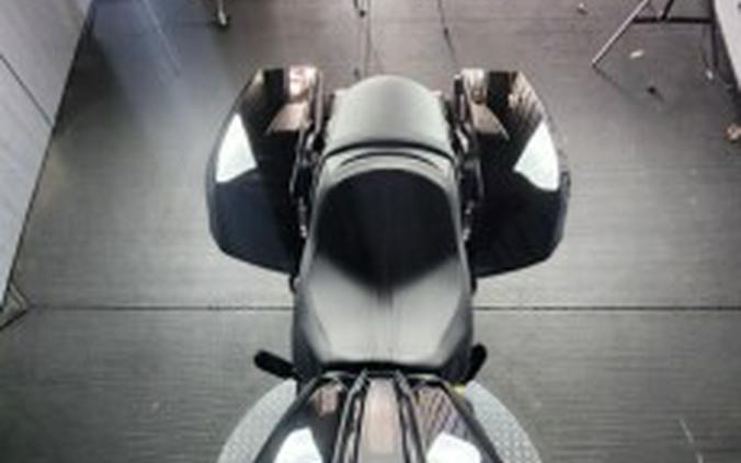 2026 Harley-Davidson® Street Glide® FLHX VIVID BLACK