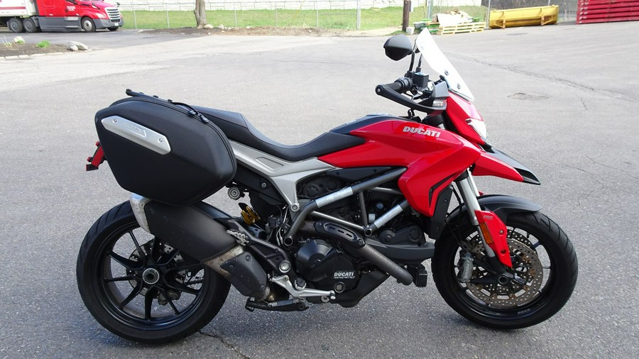 2016 Ducati Hypermotard 939