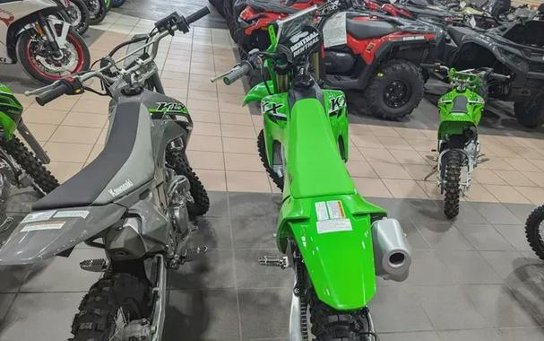 New 2024 KAWASAKI KX 450