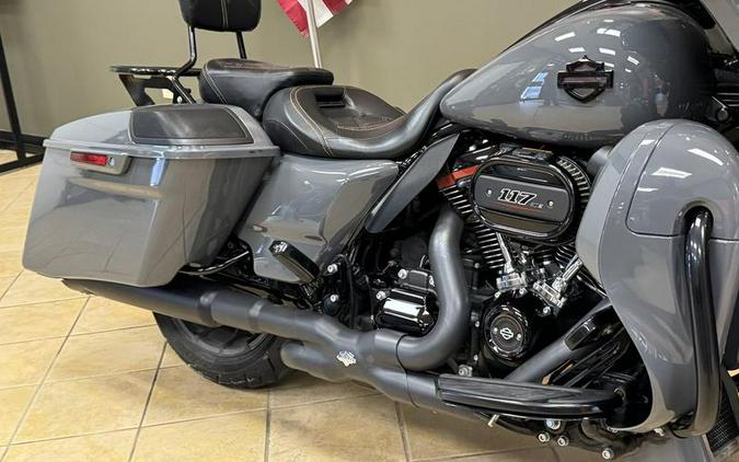 2018 Harley-Davidson® FLHXSE - CVO™ Street Glide®