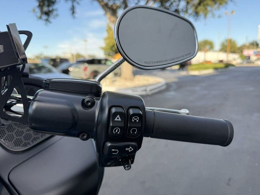 2022 Harley-Davidson® FLTRX - Road Glide®