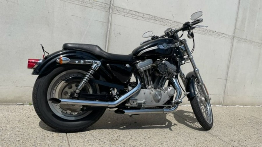 2003 Harley-Davidson® XL883C - Sportster® Custom 833C