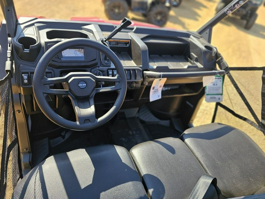 2025 Can-Am Defender DPS HD10