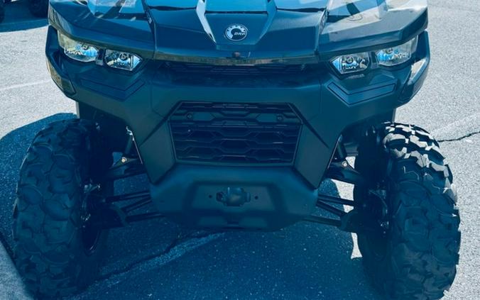 2025 Can-Am® Defender DPS HD9 Stealth Black