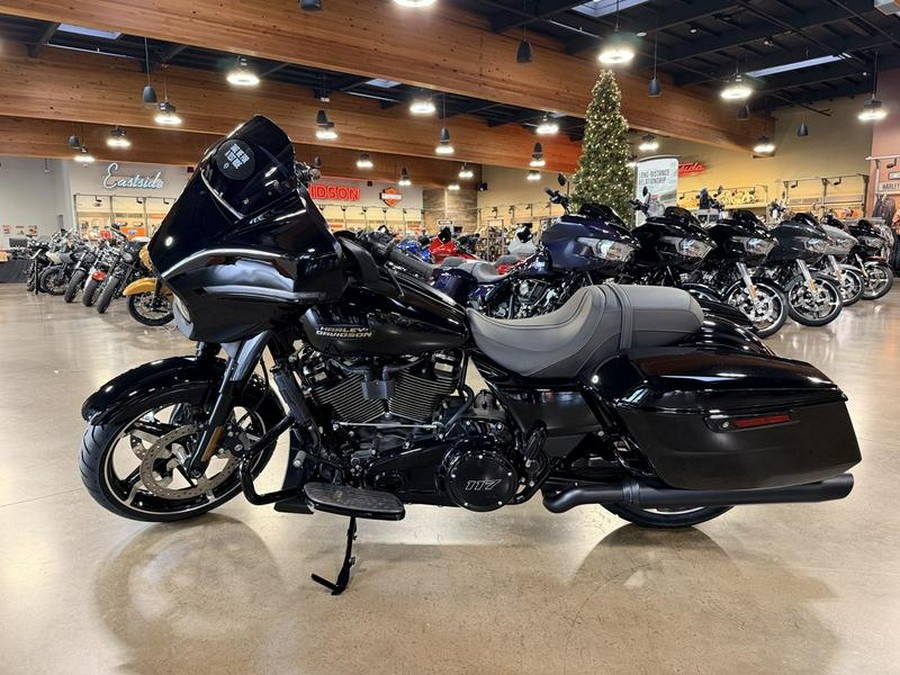 2025 Harley-Davidson® FLHX - Street Glide®
