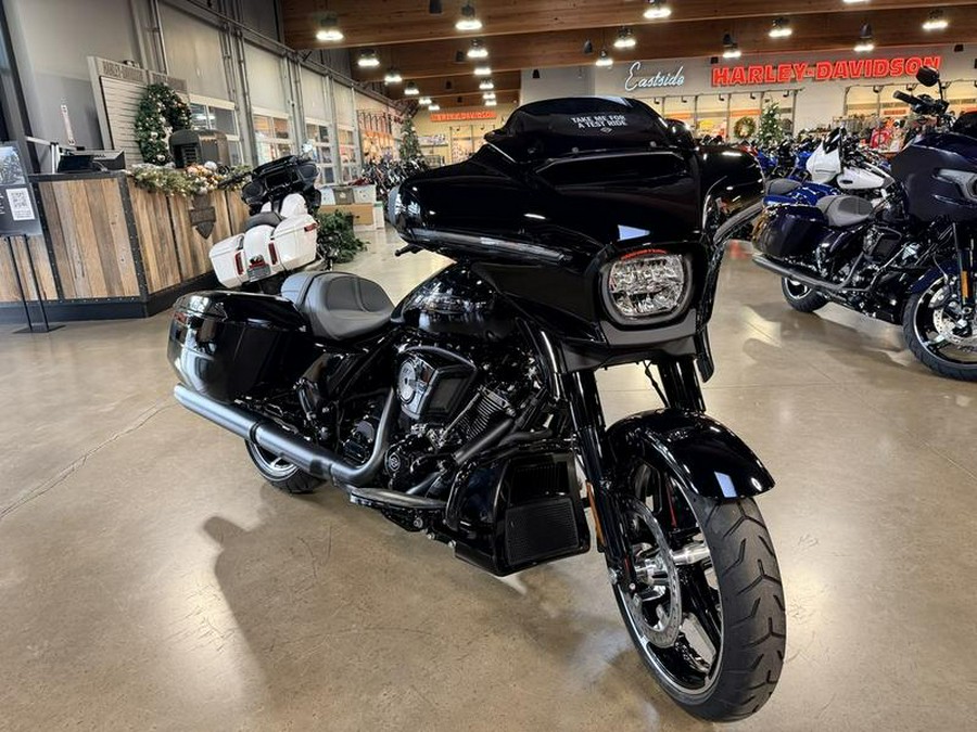 2025 Harley-Davidson® FLHX - Street Glide®