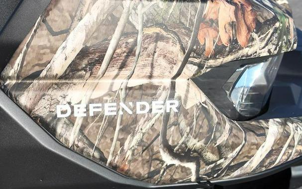 2026 Can-Am® Defender MAX HD7