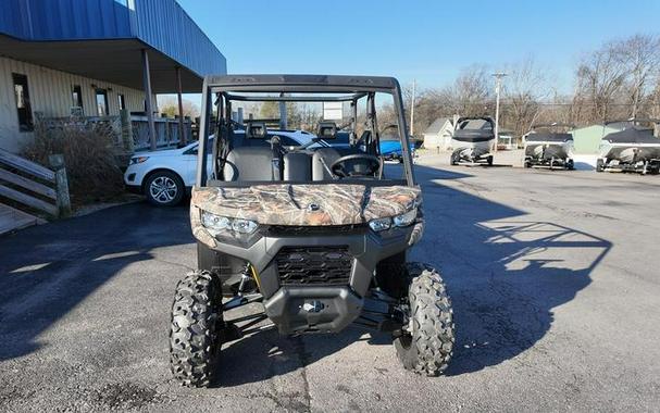 2026 Can-Am® Defender MAX HD7