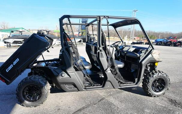 2026 Can-Am® Defender MAX HD7