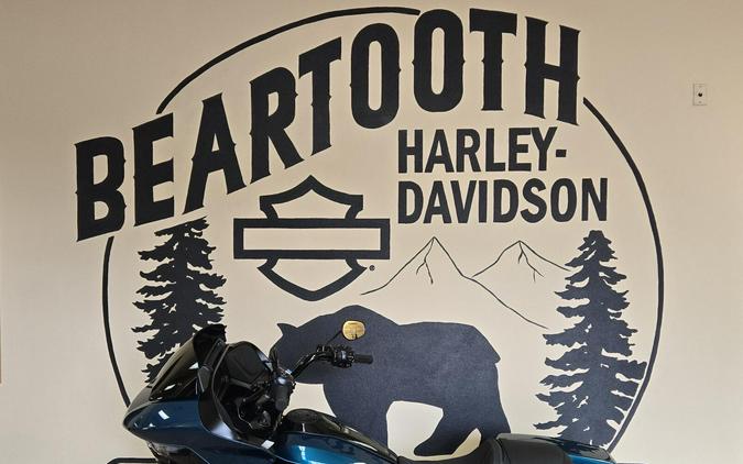 2026 Harley-Davidson® Road Glide® Aurora Blue Denim Black Trim