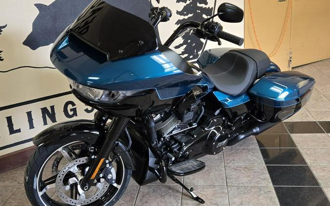 2026 Harley-Davidson® Road Glide® Aurora Blue Denim Black Trim
