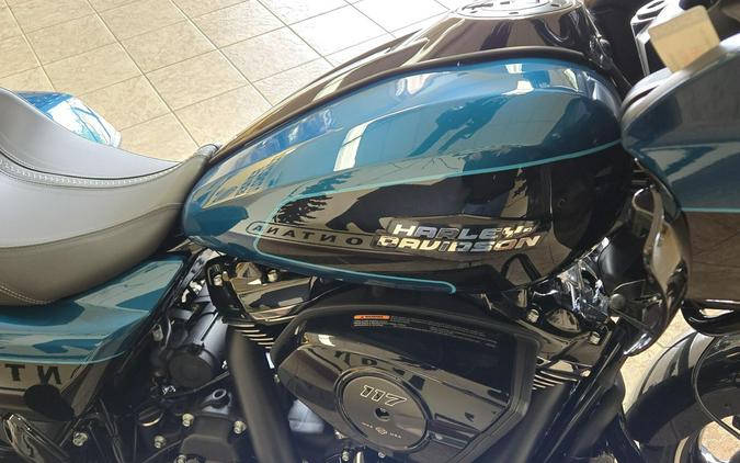 2026 Harley-Davidson® Road Glide® Aurora Blue Denim Black Trim