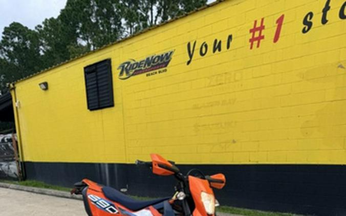 2023 KTM SMC 690 R