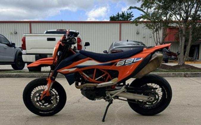 2023 KTM SMC 690 R
