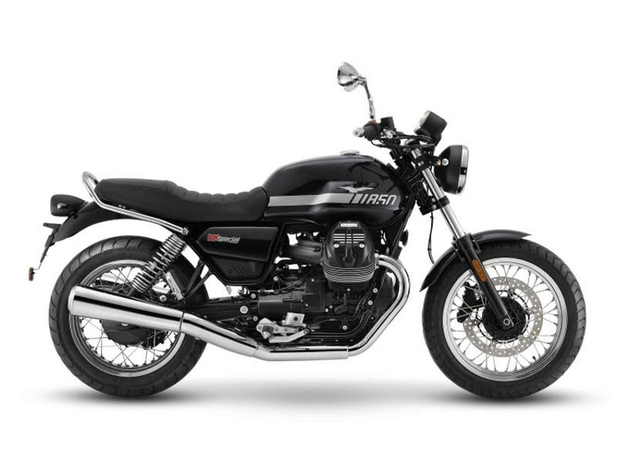 2023 Moto Guzzi V7 Special