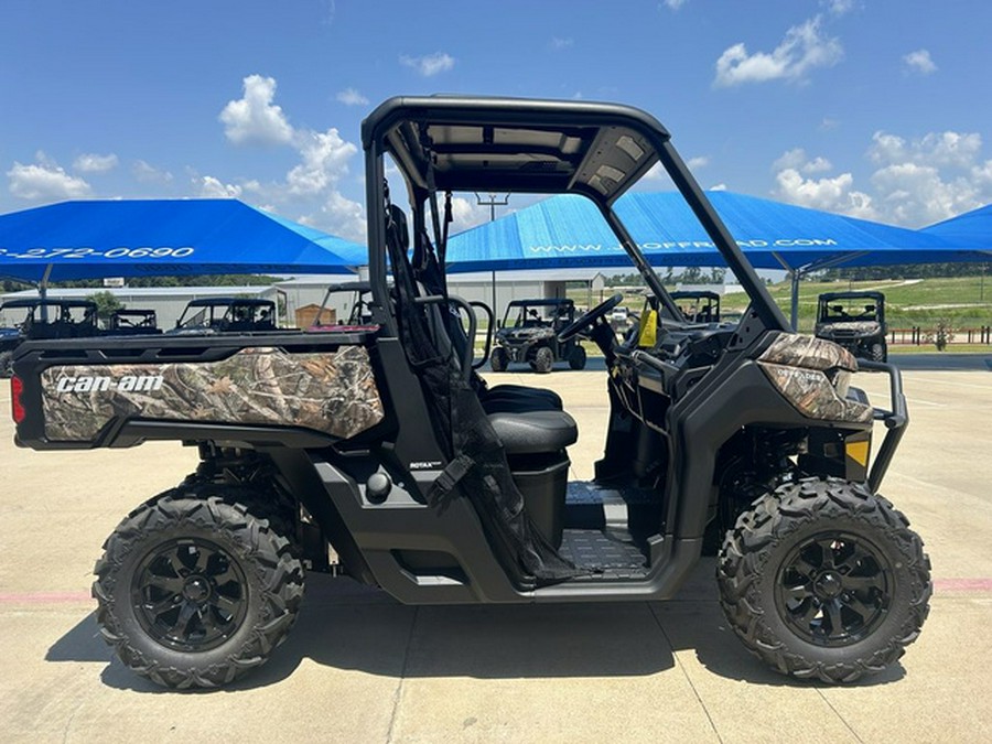 2024 Can-Am Defender XT HD9