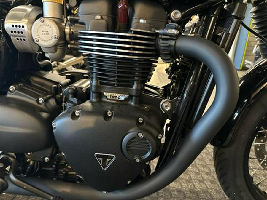 2024 Triumph Bonneville T120 Black