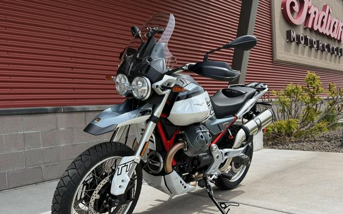 2025 Moto Guzzi V85 TT E5+