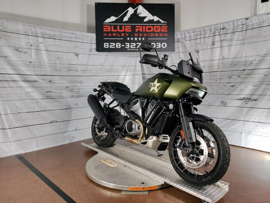 2022 Harley-Davidson Pan America™ 1250 Special Mineral Green Denim Deluxe