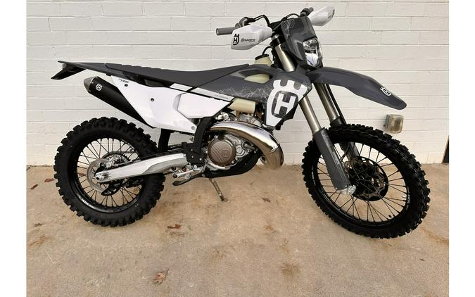 2024 Husqvarna Motorcycles TE 300 PRO