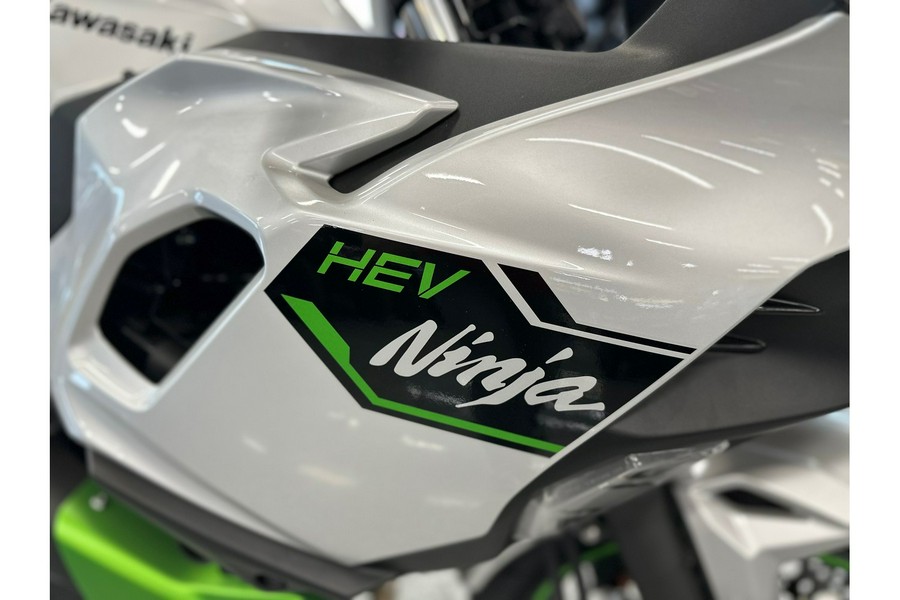 2024 Kawasaki Ninja 7 Hybrid ABS