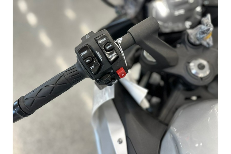 2024 Kawasaki Ninja 7 Hybrid ABS