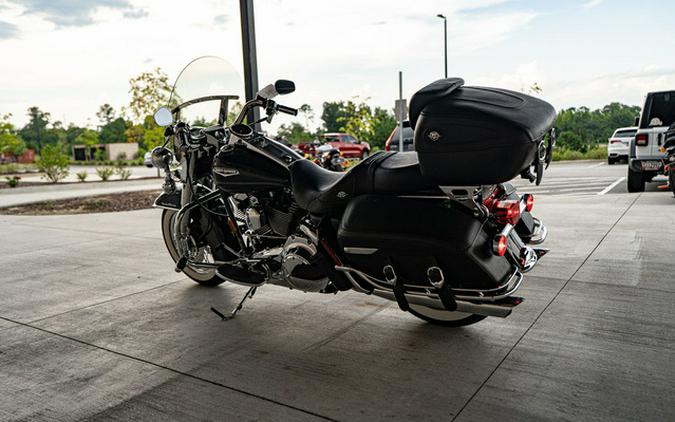 2007 Harley-Davidson Touring FLHRC - Road King Classic