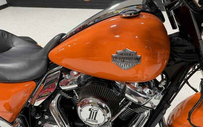 2023 Harley-Davidson Street Glide FLHXS - Special