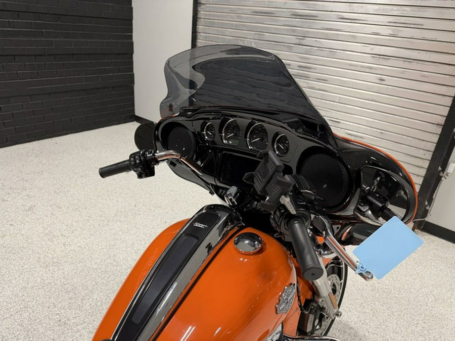 2023 Harley-Davidson Street Glide FLHXS - Special