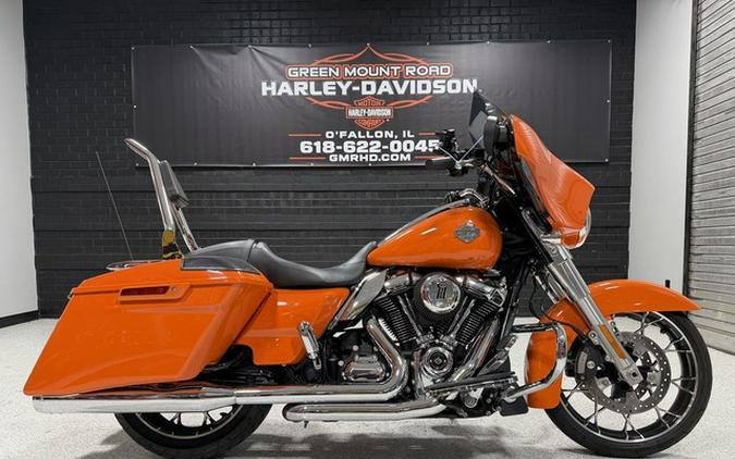 2023 Harley-Davidson Street Glide FLHXS - Special