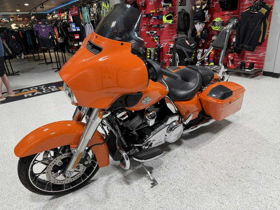 2023 Harley-Davidson Street Glide FLHXS - Special