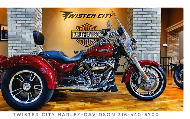 USED 2017 Harley-Davidson® Freewheeler®, FLRT