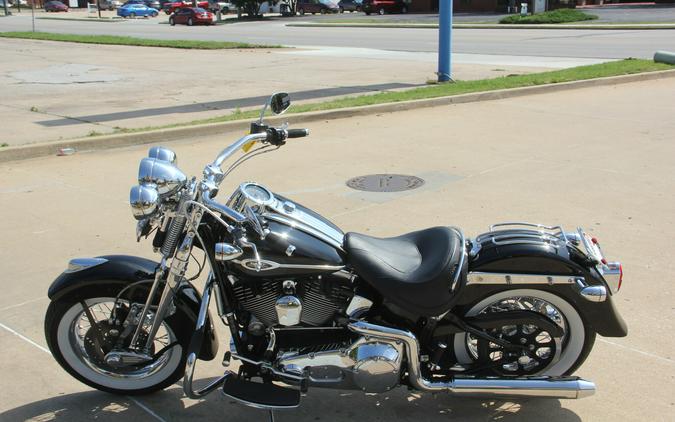 2006 Harley-Davidson Springer Softail Black