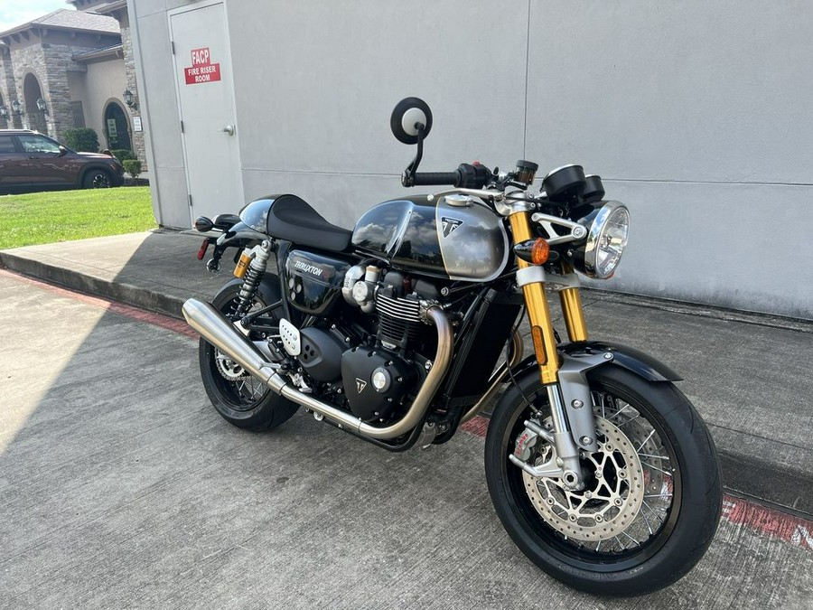 2024 Triumph Thruxton RS Jet Black / Silver Ice