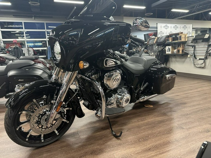 2023 Indian Motorcycle® Chieftain® Limited Black Metallic