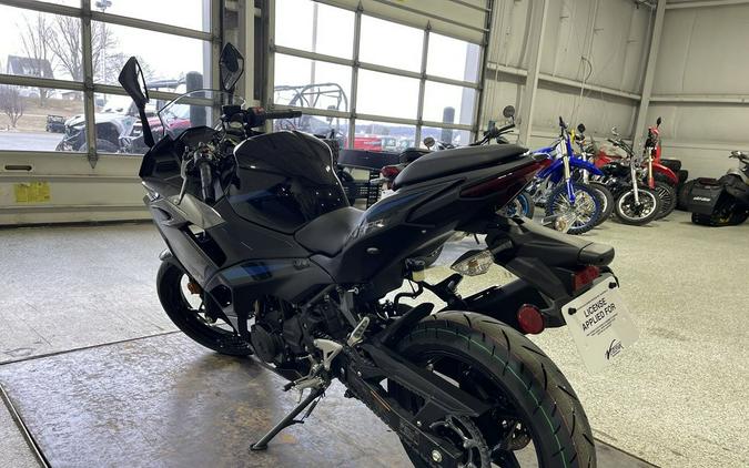 2025 Kawasaki Ninja® 500 ABS Metallic Flat Spark Black/Metallic Spark Black