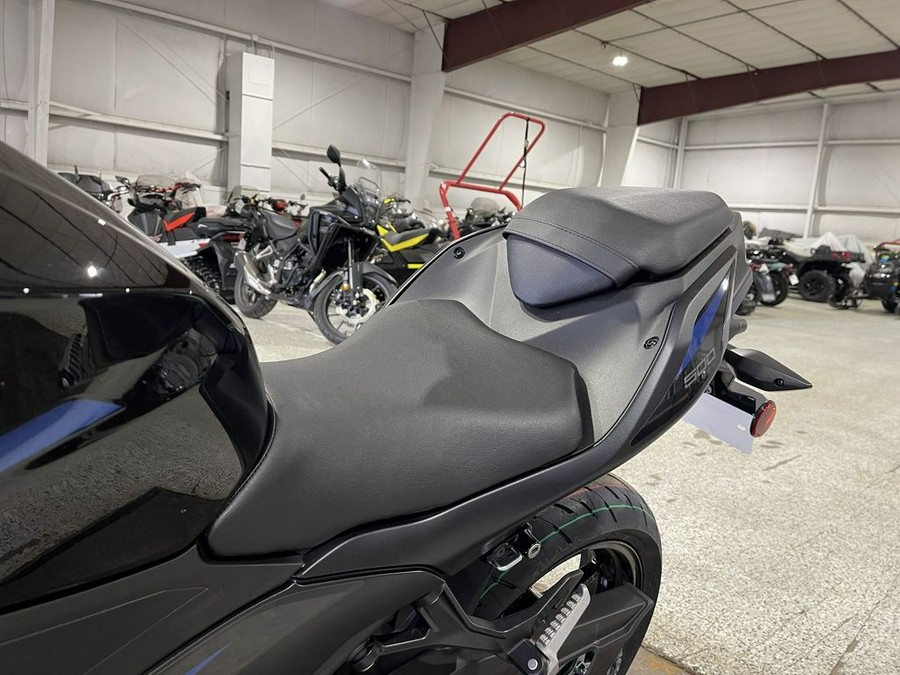 2025 Kawasaki Ninja® 500 ABS Metallic Flat Spark Black/Metallic Spark Black